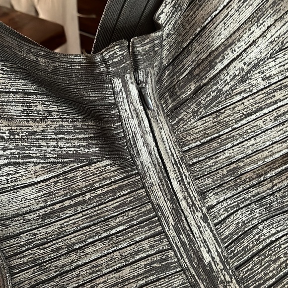 Herve Leger Colette Woodgrain Foil Bandage Gown, Gunmetal size XS - Picture 3 of 5